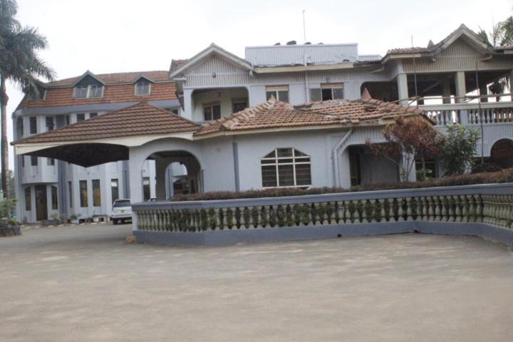 Rwizi View Hotel Mbarara Buitenkant foto