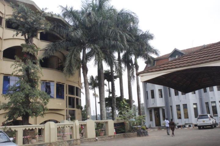 Rwizi View Hotel Mbarara Buitenkant foto